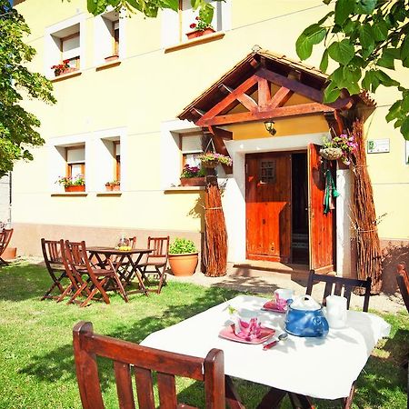 Apartamentos El Pajar Del Abuelo Peralejos de las Truchas Exterior foto