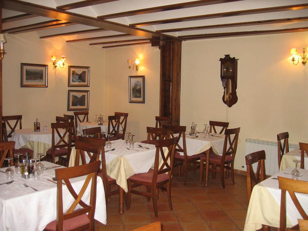 Apartamentos El Pajar Del Abuelo Peralejos de las Truchas Exterior foto