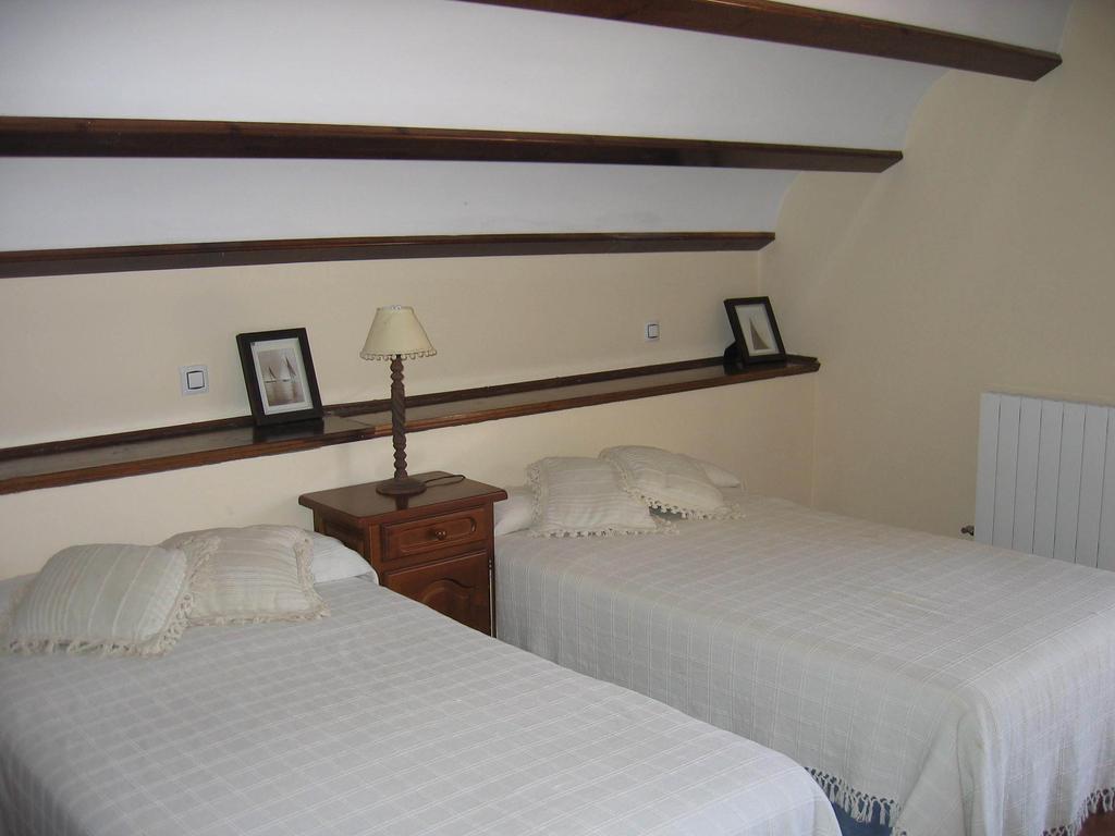 Apartamentos El Pajar Del Abuelo Peralejos de las Truchas Zimmer foto