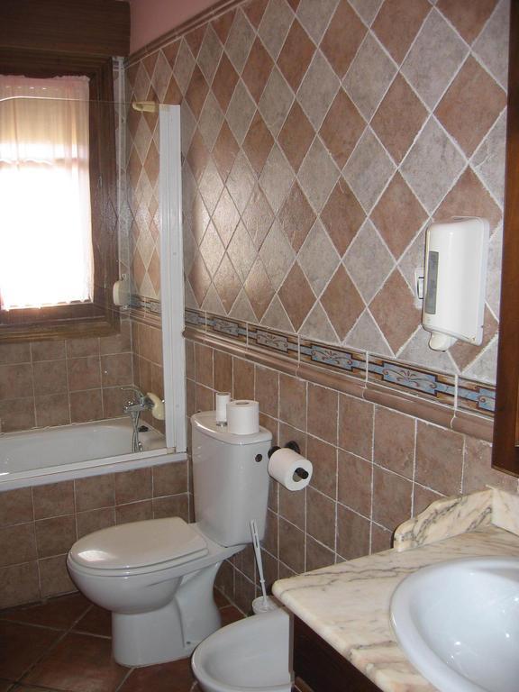 Apartamentos El Pajar Del Abuelo Peralejos de las Truchas Zimmer foto