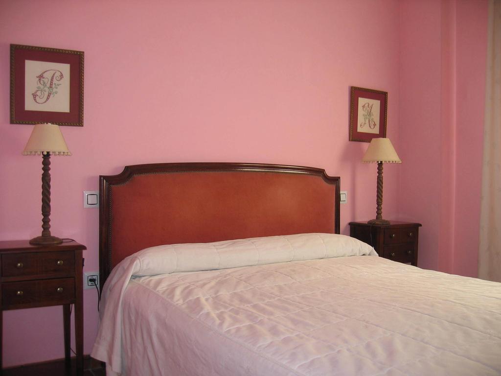 Apartamentos El Pajar Del Abuelo Peralejos de las Truchas Zimmer foto
